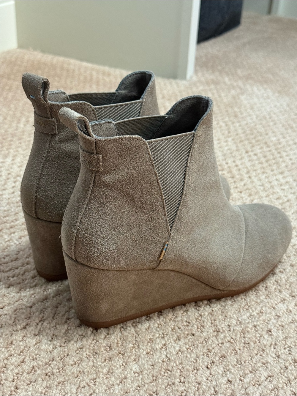 Tom’s Wedge Ankle Bootie in Taupe Suede - Picture 2 of 8